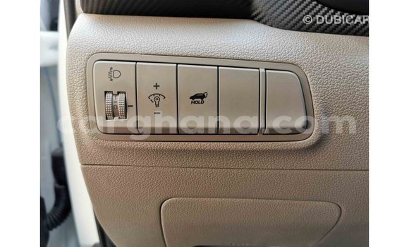 Buy Import Hyundai Tucson White Car in Import - Dubai in Ashanti Buy Import Hyundai Tucson White Car in Import - Dubai in Ashanti