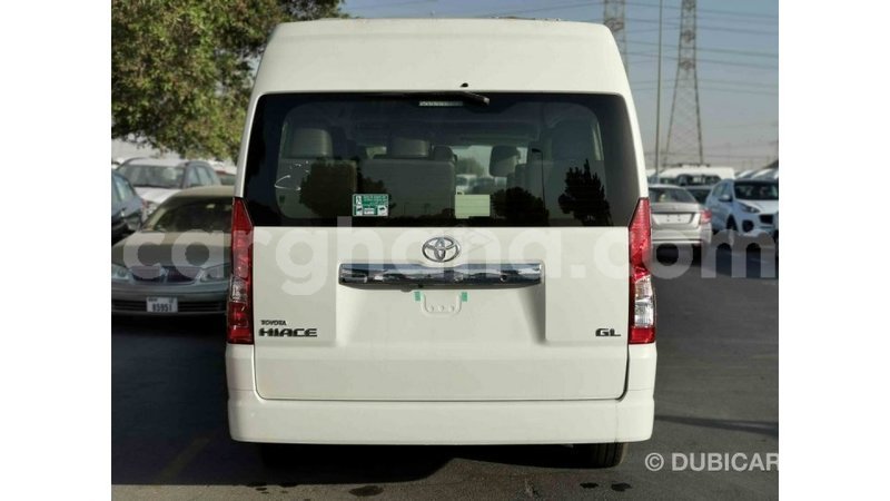 Big with watermark toyota hiace ashanti import dubai 16416