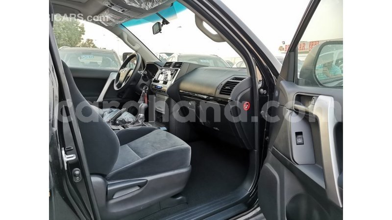 Big with watermark toyota prado ashanti import dubai 16420