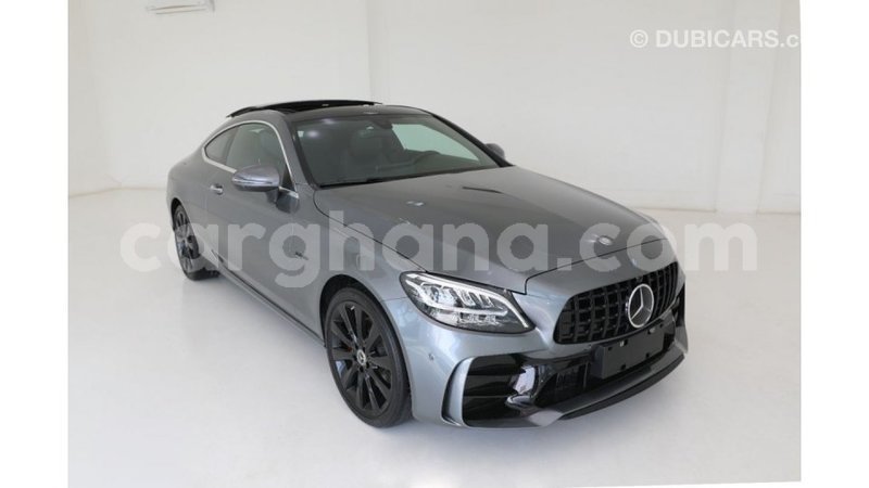 Big with watermark mercedes benz a200 ashanti import dubai 16423