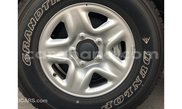 Ra Imported Toyota Land Cruiser funfun Ọkọ̀ in Import - Dubai ni Ashanti Ra Imported Toyota Land Cruiser funfun Ọkọ̀ in Import - Dubai ni Ashanti