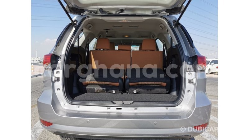 Big with watermark toyota fortuner ashanti import dubai 16466