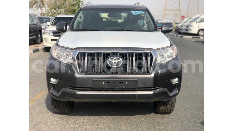 Big with watermark toyota prado ashanti import dubai 16478