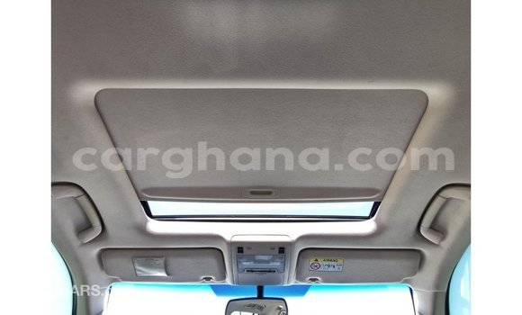 Buy Import Toyota Land Cruiser White Car in Import - Dubai in Ashanti Buy Import Toyota Land Cruiser White Car in Import - Dubai in Ashanti
