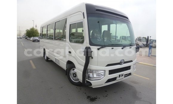 Ra Imported Toyota Coaster funfun Ọkọ̀ in Import - Dubai ni Ashanti Ra Imported Toyota Coaster funfun Ọkọ̀ in Import - Dubai ni Ashanti
