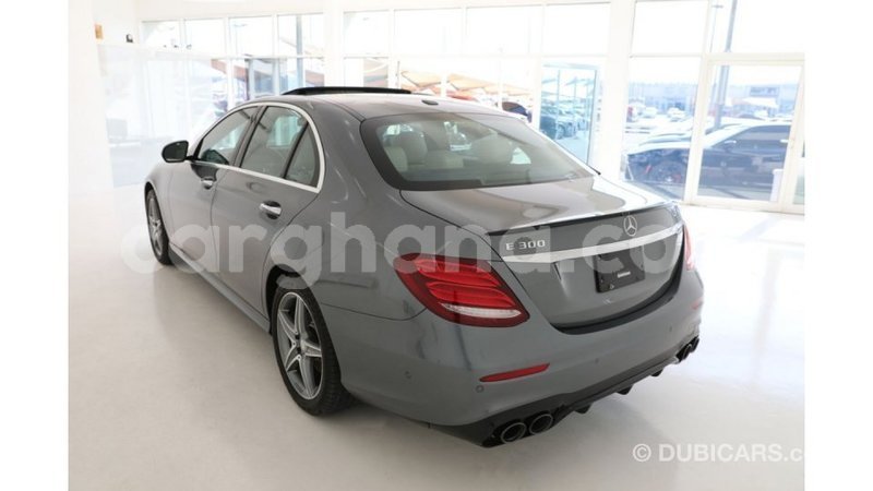 Big with watermark mercedes benz a200 ashanti import dubai 16507