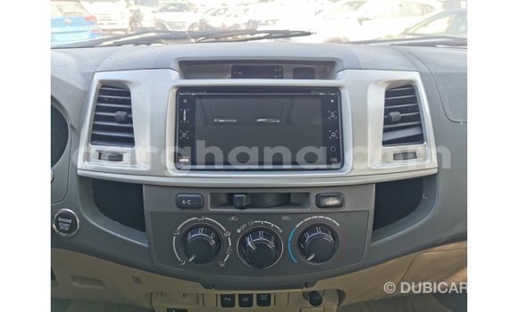 Buy Import Toyota Fortuner White Car in Import - Dubai in Ashanti Buy Import Toyota Fortuner White Car in Import - Dubai in Ashanti
