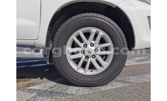 Buy Import Toyota Fortuner White Car in Import - Dubai in Ashanti Buy Import Toyota Fortuner White Car in Import - Dubai in Ashanti