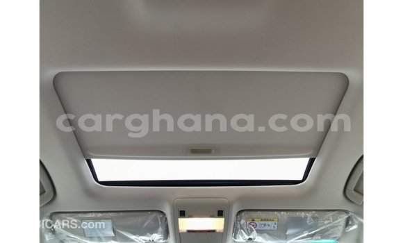 Buy Import Toyota Land Cruiser White Car in Import - Dubai in Ashanti Buy Import Toyota Land Cruiser White Car in Import - Dubai in Ashanti