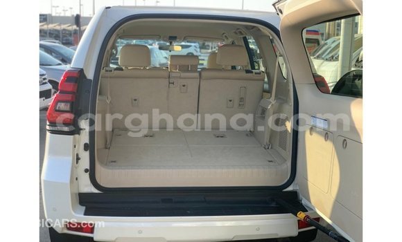 Sayi Imported Toyota Prado White Mota in Import - Dubai a Ashanti Sayi Imported Toyota Prado White Mota in Import - Dubai a Ashanti