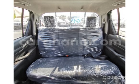 Buy Import Toyota Hilux White Car in Import - Dubai in Ashanti Buy Import Toyota Hilux White Car in Import - Dubai in Ashanti
