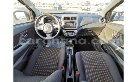 Buy Import Toyota 4Runner Other Car in Import - Dubai in Ashanti Buy Import Toyota 4Runner Other Car in Import - Dubai in Ashanti