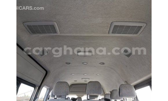 Sayi Imported Toyota Hiace White Mota in Import - Dubai a Ashanti Sayi Imported Toyota Hiace White Mota in Import - Dubai a Ashanti