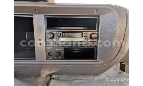 Ra Imported Toyota Coaster funfun Ọkọ̀ in Import - Dubai ni Ashanti Ra Imported Toyota Coaster funfun Ọkọ̀ in Import - Dubai ni Ashanti