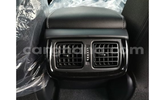 Buy Import Toyota Hilux White Car in Import - Dubai in Ashanti Buy Import Toyota Hilux White Car in Import - Dubai in Ashanti