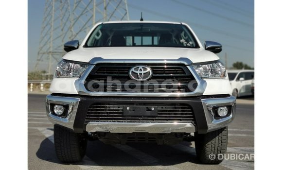 Ra Imported Toyota Hilux funfun Ọkọ̀ in Import - Dubai ni Ashanti Ra Imported Toyota Hilux funfun Ọkọ̀ in Import - Dubai ni Ashanti