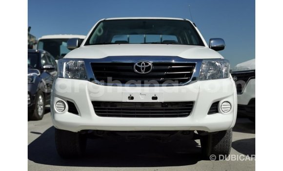 Buy Import Toyota Hilux White Car in Import - Dubai in Ashanti Buy Import Toyota Hilux White Car in Import - Dubai in Ashanti
