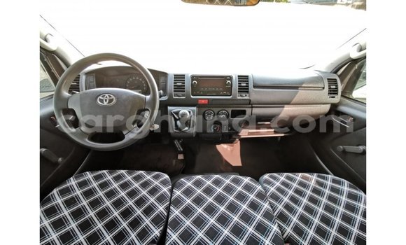 Ra Imported Toyota Hiace funfun Ọkọ̀ in Import - Dubai ni Ashanti Ra Imported Toyota Hiace funfun Ọkọ̀ in Import - Dubai ni Ashanti