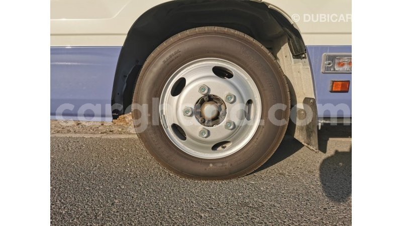 Big with watermark toyota coaster ashanti import dubai 16584