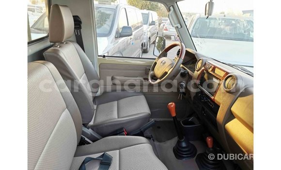 Sayi Imported Toyota Land Cruiser M Mota in Import - Dubai a Ashanti Sayi Imported Toyota Land Cruiser M Mota in Import - Dubai a Ashanti