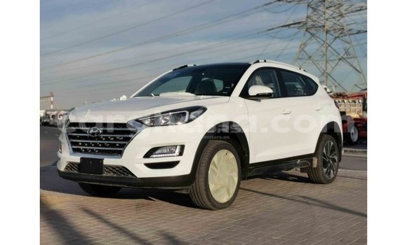 Ra Imported Hyundai Tucson funfun Ọkọ̀ in Import - Dubai ni Ashanti Ra Imported Hyundai Tucson funfun Ọkọ̀ in Import - Dubai ni Ashanti