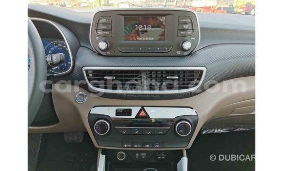 Ra Imported Hyundai Tucson funfun Ọkọ̀ in Import - Dubai ni Ashanti Ra Imported Hyundai Tucson funfun Ọkọ̀ in Import - Dubai ni Ashanti