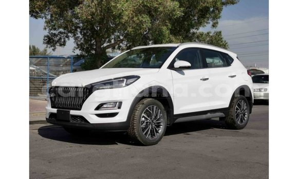 Ra Imported Hyundai Tucson funfun Ọkọ̀ in Import - Dubai ni Ashanti Ra Imported Hyundai Tucson funfun Ọkọ̀ in Import - Dubai ni Ashanti