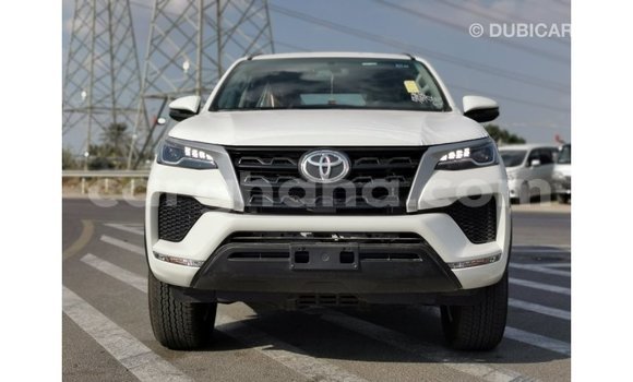 Buy Import Toyota Fortuner White Car in Import - Dubai in Ashanti Buy Import Toyota Fortuner White Car in Import - Dubai in Ashanti