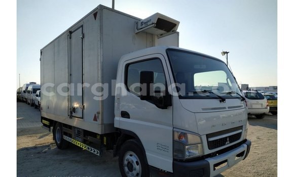 Ra Imported Mitsubishi i funfun Ọkọ̀ in Import - Dubai ni Ashanti Ra Imported Mitsubishi i funfun Ọkọ̀ in Import - Dubai ni Ashanti