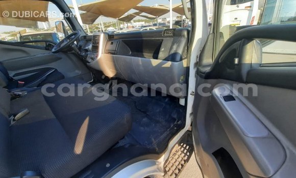 Buy Import Mitsubishi i White Car in Import - Dubai in Ashanti Buy Import Mitsubishi i White Car in Import - Dubai in Ashanti