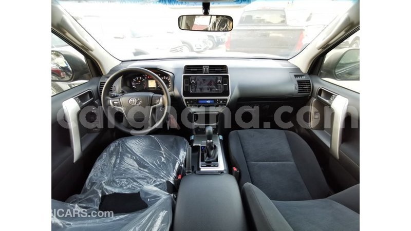 Big with watermark toyota prado ashanti import dubai 16681