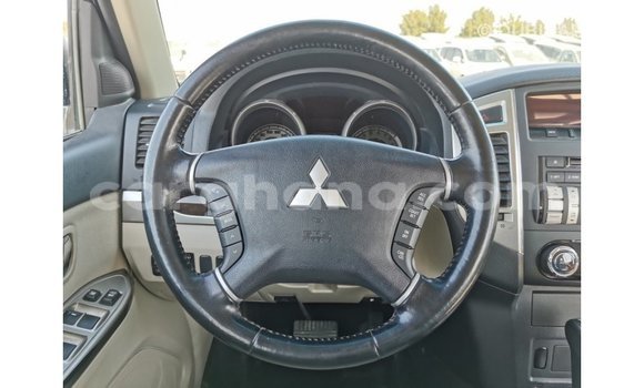 Buy Import Mitsubishi Pajero Other Car in Import - Dubai in Ashanti Buy Import Mitsubishi Pajero Other Car in Import - Dubai in Ashanti