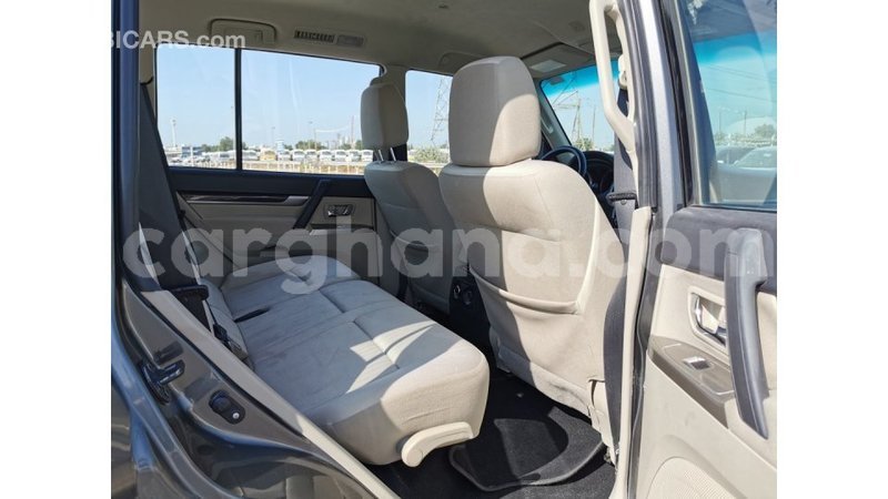 Big with watermark mitsubishi pajero ashanti import dubai 16691