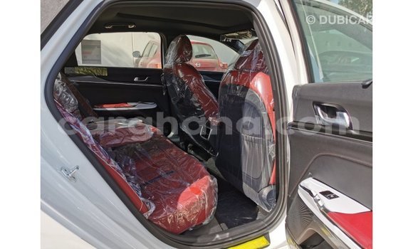 Buy Import Kia K5 White Car in Import - Dubai in Ashanti Buy Import Kia K5 White Car in Import - Dubai in Ashanti