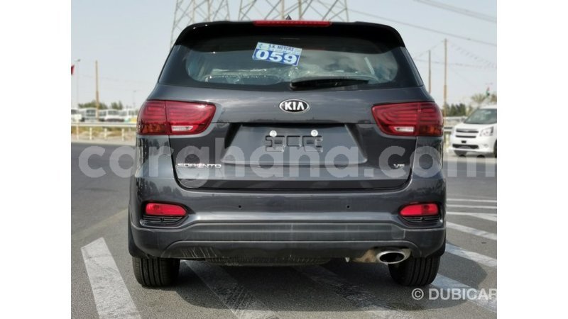 Big with watermark kia sorento ashanti import dubai 16698