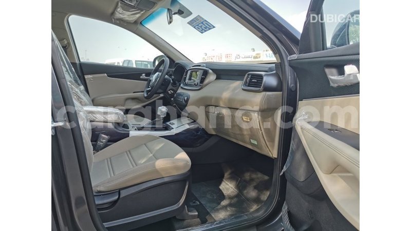 Big with watermark kia sorento ashanti import dubai 16698