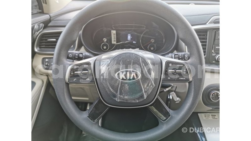 Big with watermark kia sorento ashanti import dubai 16698