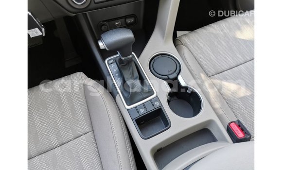 Ra Imported Kia Sportage funfun Ọkọ̀ in Import - Dubai ni Ashanti Ra Imported Kia Sportage funfun Ọkọ̀ in Import - Dubai ni Ashanti