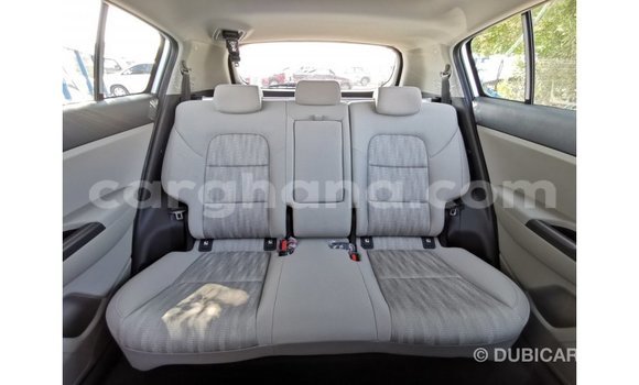 Ra Imported Kia Sportage funfun Ọkọ̀ in Import - Dubai ni Ashanti Ra Imported Kia Sportage funfun Ọkọ̀ in Import - Dubai ni Ashanti