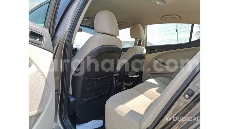 Big with watermark kia optima ashanti import dubai 16701