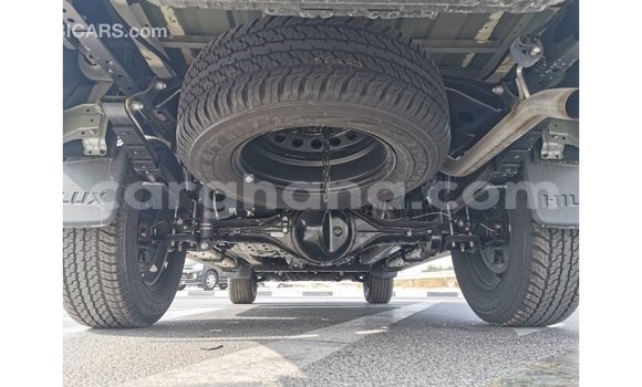 Ra Imported Toyota Hilux Miiran Ọkọ̀ in Import - Dubai ni Ashanti Ra Imported Toyota Hilux Miiran Ọkọ̀ in Import - Dubai ni Ashanti