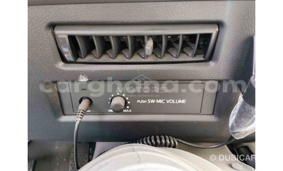 Ra Imported Toyota Coaster funfun Ọkọ̀ in Import - Dubai ni Ashanti Ra Imported Toyota Coaster funfun Ọkọ̀ in Import - Dubai ni Ashanti