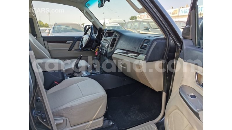 Big with watermark mitsubishi pajero ashanti import dubai 16747