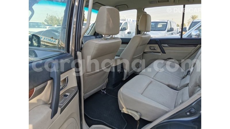 Big with watermark mitsubishi pajero ashanti import dubai 16747