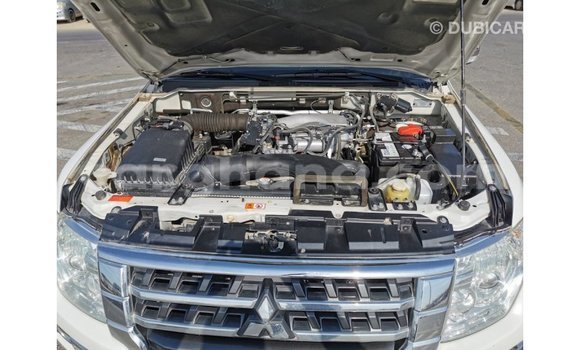 Buy Import Mitsubishi Pajero White Car in Import - Dubai in Ashanti Buy Import Mitsubishi Pajero White Car in Import - Dubai in Ashanti