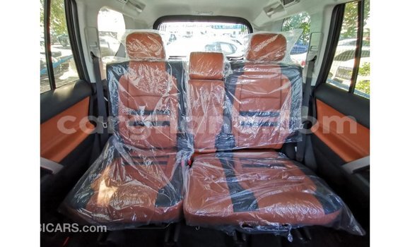 Sayi Imported Toyota Prado Black Mota in Import - Dubai a Ashanti Sayi Imported Toyota Prado Black Mota in Import - Dubai a Ashanti