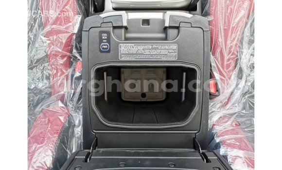 Sayi Imported Toyota Land Cruiser Black Mota in Import - Dubai a Ashanti Sayi Imported Toyota Land Cruiser Black Mota in Import - Dubai a Ashanti