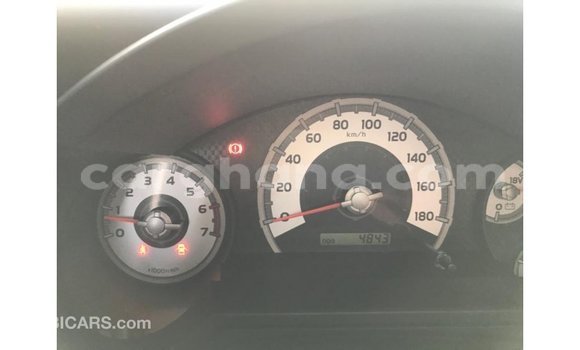 Sayi Imported Toyota FJ Cruiser White Mota in Import - Dubai a Ashanti Sayi Imported Toyota FJ Cruiser White Mota in Import - Dubai a Ashanti