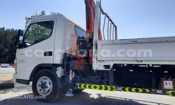 Ra Imported Mitsubishi i funfun Ọkọ̀ in Import - Dubai ni Ashanti Ra Imported Mitsubishi i funfun Ọkọ̀ in Import - Dubai ni Ashanti