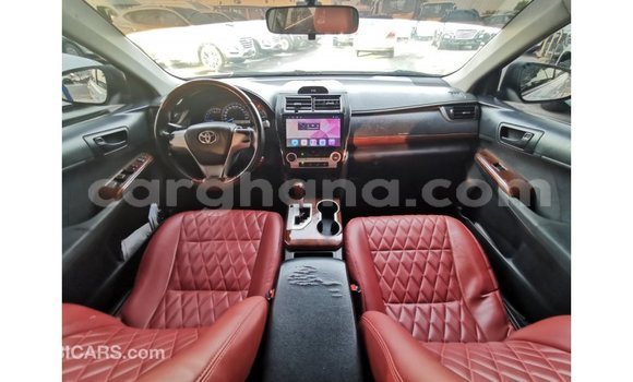 Buy Import Toyota Camry White Car in Import - Dubai in Ashanti Buy Import Toyota Camry White Car in Import - Dubai in Ashanti